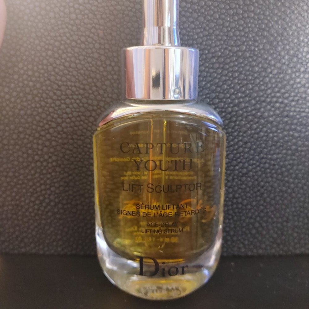 Brand new without Box Lift Sculptor Age-Delay Lifting Serum
